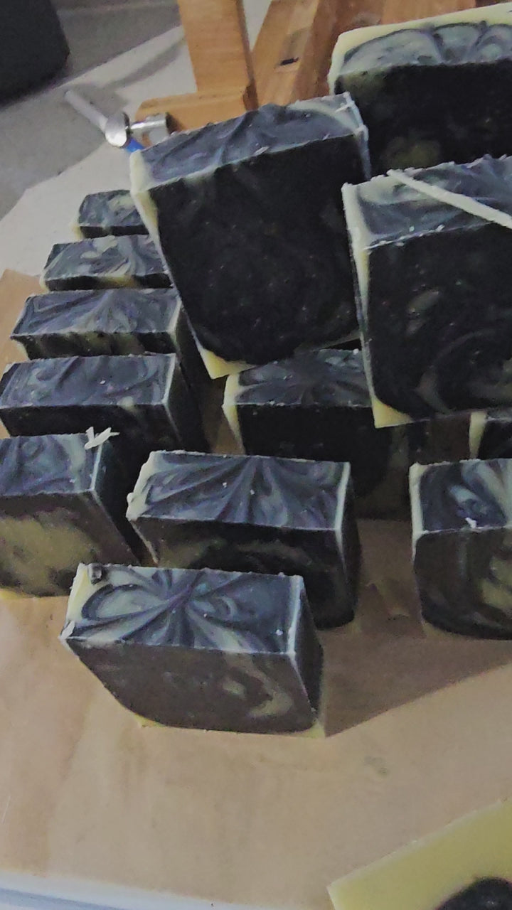 LIMITED OFFER – 5+1 SOAP BUNDLE 🎁
